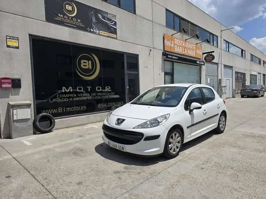 Usado Peugeot 207 Sport 69 CV (50 kW) 2008 Blanco Utilitario