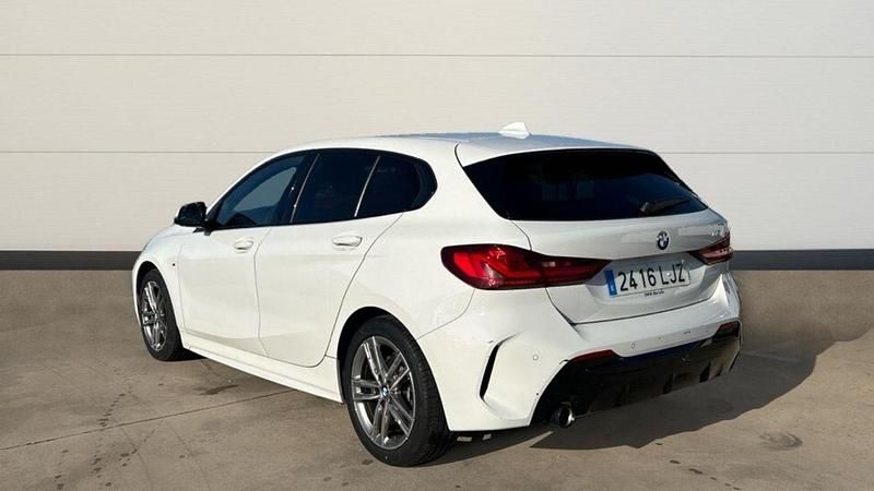 Usado BMW 118 M Sport 140 CV (102 kW) 2020 Blanco Utilitario