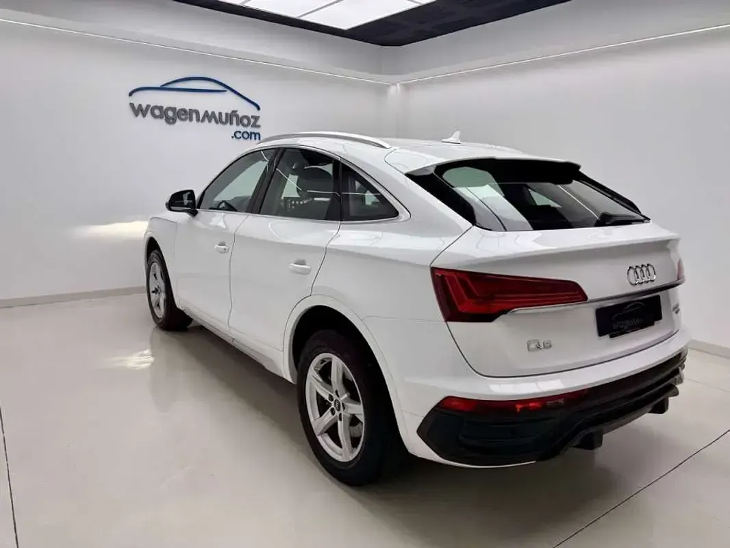 Usado Audi Q5 Advanced 204 CV (150 kW) 2021 Blanco SUV