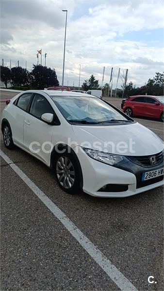Usado Honda Civic Sport 120 CV (88 kW) 2014 Blanco Berlina