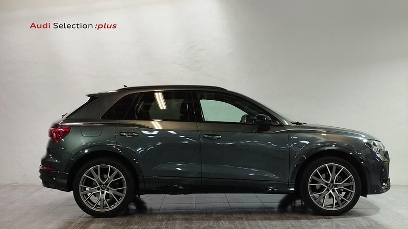 Usado Audi Q3 Ambiente 150 CV (110 kW) 2024 Gris SUV