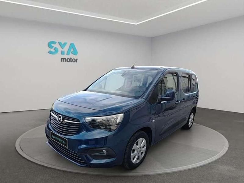 Usado Opel Combo Selective 111 HP (81 kW) 2020 Azul Monovolume