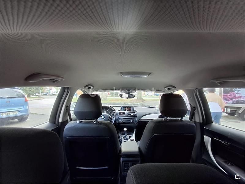 Usado BMW 118 143 CV (105 kW) 2013 Gris / plata Utilitario