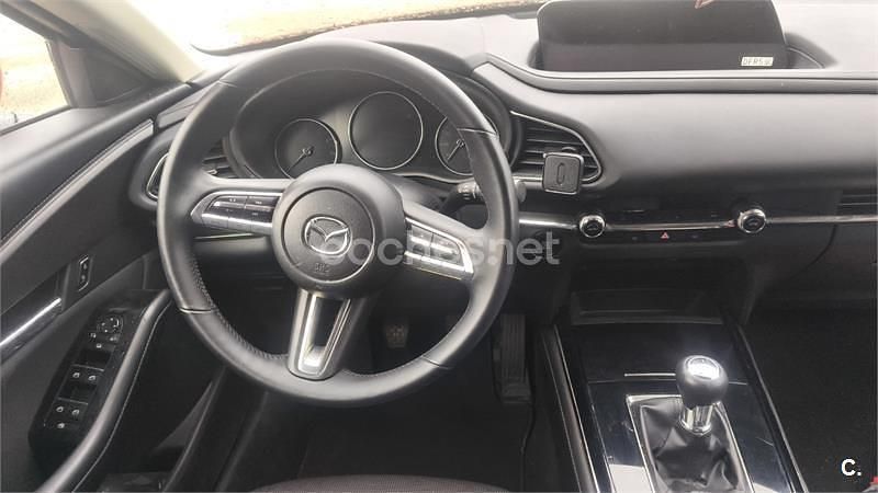 Usado Mazda CX-30 122 HP (89 kW) 2021 Vermelho SUV