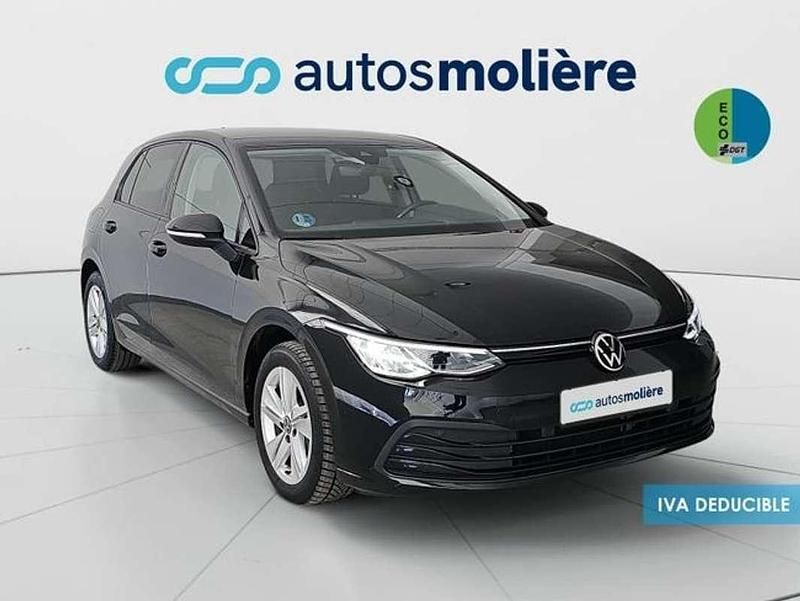Usado VW Golf VIII Life 110 CV (80 kW) 2022 Negro Utilitario