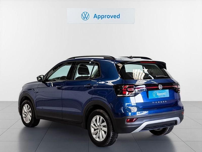 Usado VW T-Cross Advance 110 CV (80 kW) 2023 Azul SUV