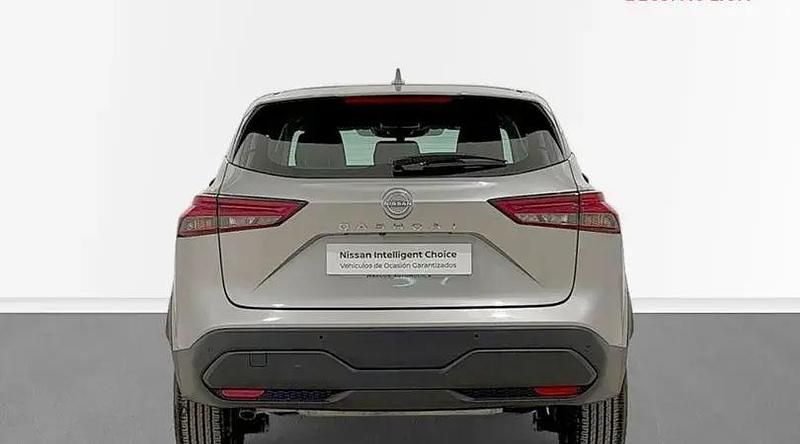 Usado Nissan Qashqai Acenta 158 CV (116 kW) 2024 Plata diamante SUV
