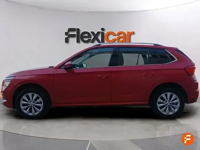 Usado Skoda Kamiq 110 CV (80 kW) 2022 Rojo SUV