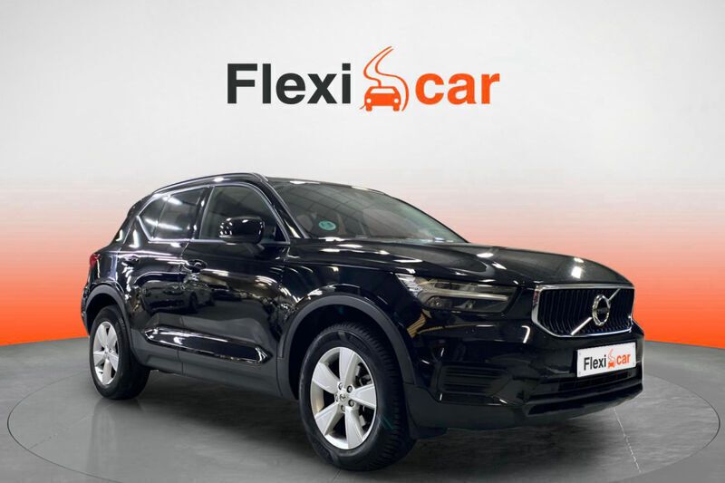 Negro Usado 2021 Volvo XC40 Momentum SUV | 20.790 € (Super precio) - Imagen 1/4