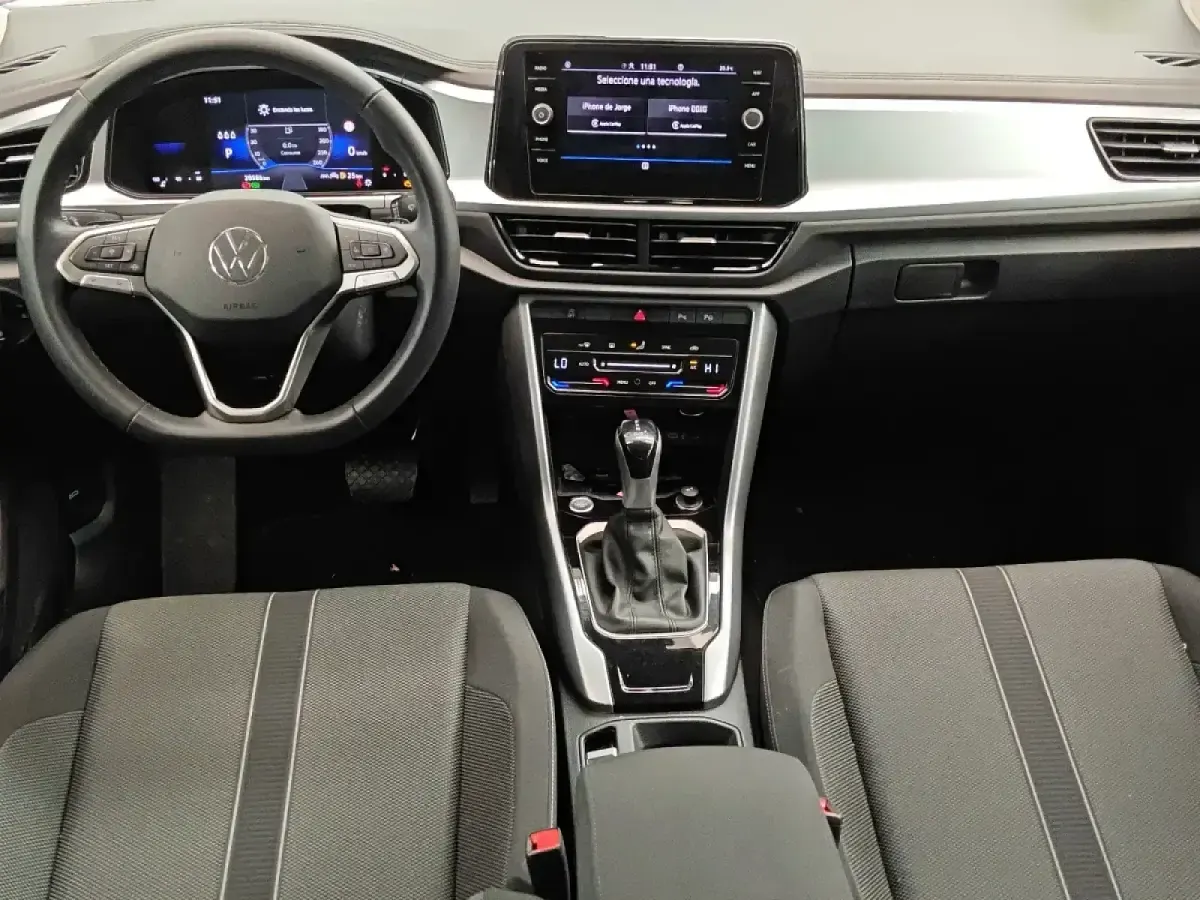 Usado VW T-Roc Life 150 CV (110 kW) 2025 Blanco SUV