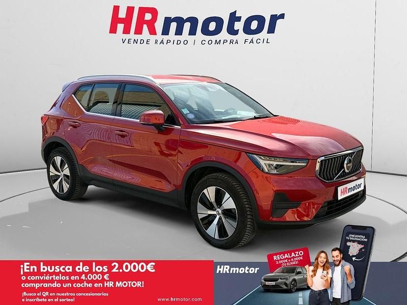 Blanco Usado 2023 Volvo XC40 Core SUV | 32.490 € (Precio justo) - Imagen 1/4