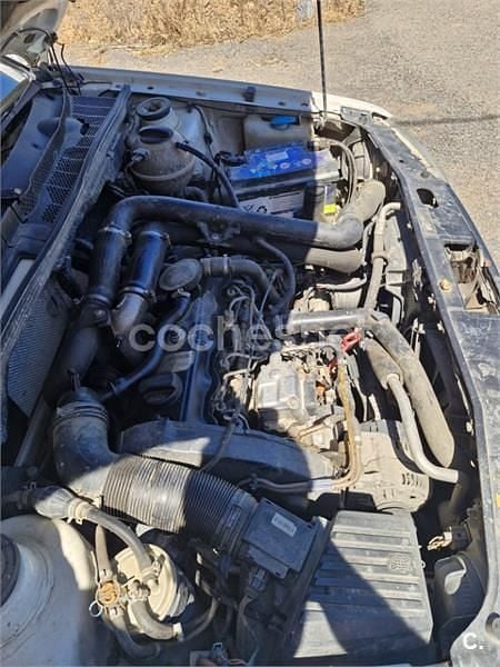 Usado VW Golf III 90 CV (66 kW) 1995 Blanco Berlina