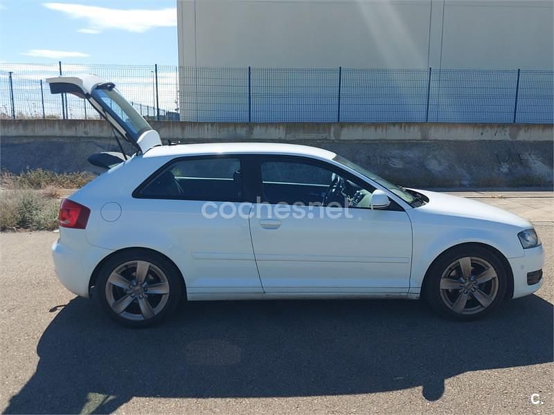Usado Audi A3 Ambition 140 CV (102 kW) 2008 Blanco Utilitario