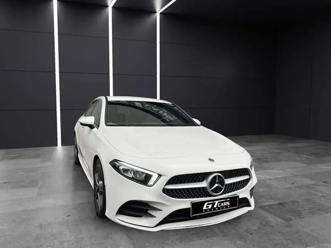 Usado Mercedes A200 AMG 163 CV (119 kW) 2022 Blanco Berlina