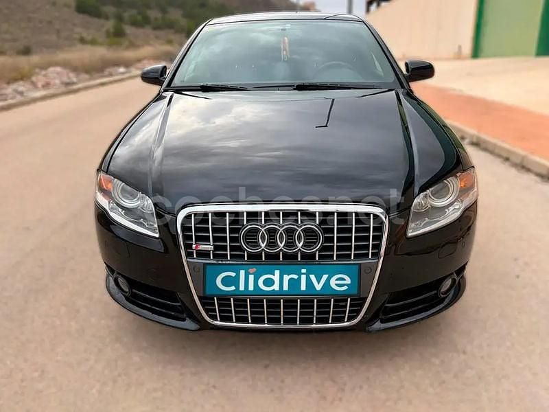 Usado Audi A4 Premium 240 CV (176 kW) 2005 Negro Berlina
