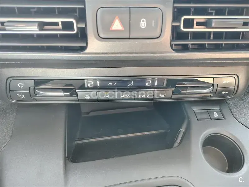 Usado Opel Combo Life Selective 110 CV (80 kW) 2019 Gris / plata Monovolumen