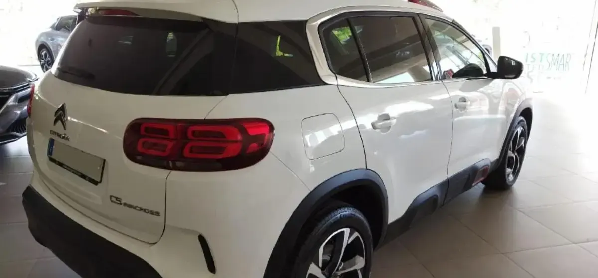 Usado Citroën C5 Aircross Feel 131 CV (96 kW) 2020 Ewp  pintura blanco banquise SUV