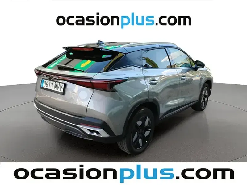 Usado Omoda 5 147 CV (108 kW) 2024 Gris / plata SUV