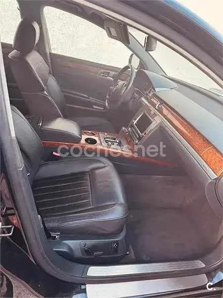 Usado VW Phaeton 240 CV (176 kW) 2011 Negro Berlina
