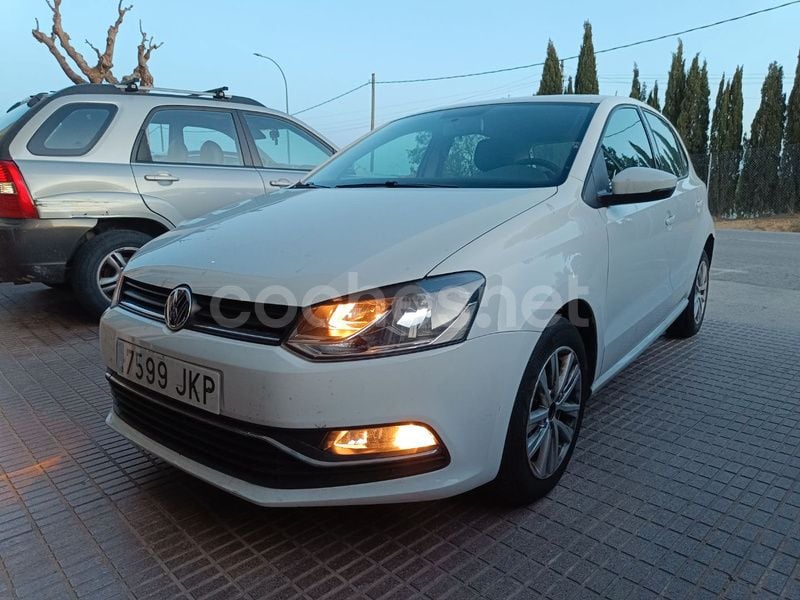 Blanco Usado 2015 VW Polo Sportline Berlina | 7490 € (Precio justo) - Imagen 1/4