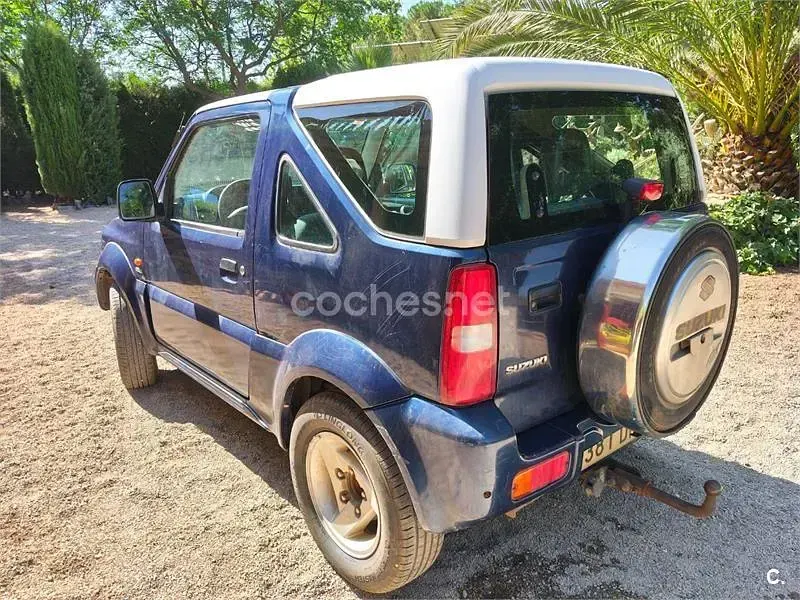 Usado Suzuki Jimny 65 CV (47 kW) 2005 Azul SUV