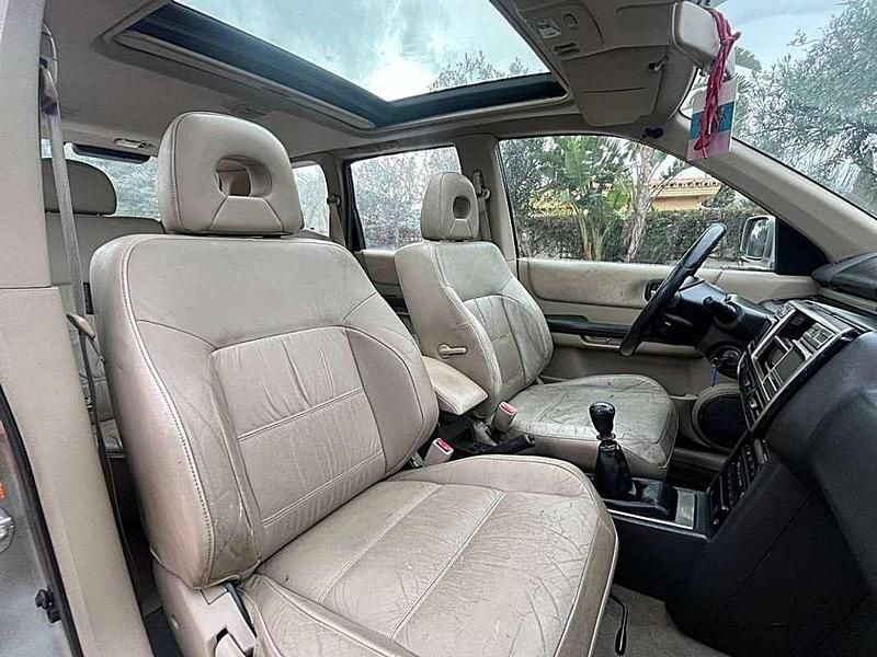 Usado Nissan X-Trail 114 CV (83 kW) 2002 Gris / plata SUV