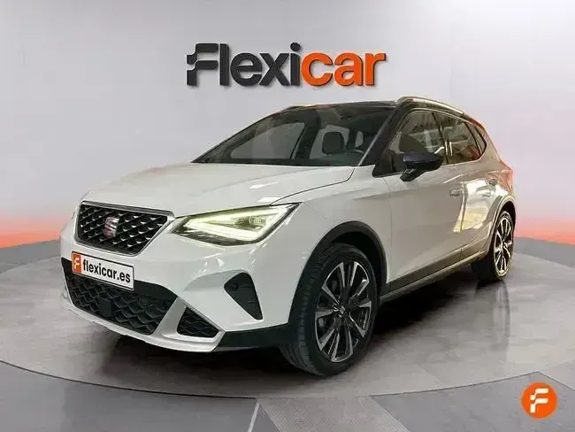 Usado Seat Arona 150 CV (110 kW) 2024 Blanco SUV
