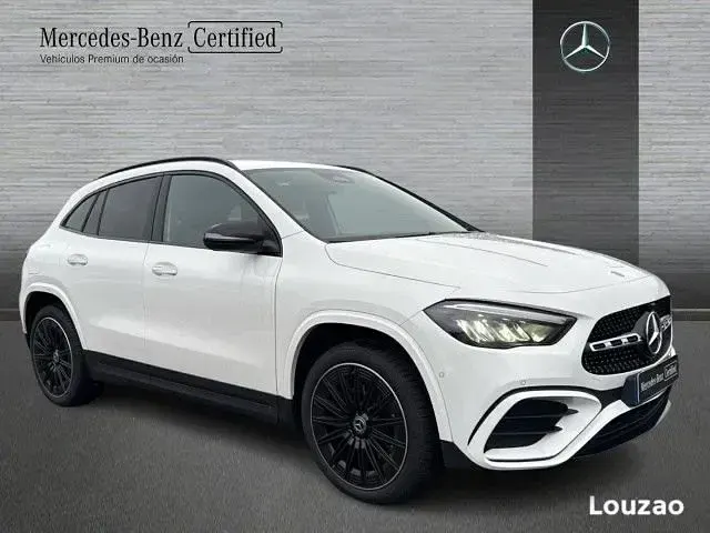 Usado Mercedes GLA250 218 CV (160 kW) 2026 Blanco polar SUV