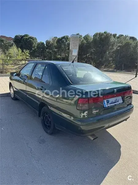 Usado Seat Toledo 100 CV (73 kW) 1997 Verde Berlina