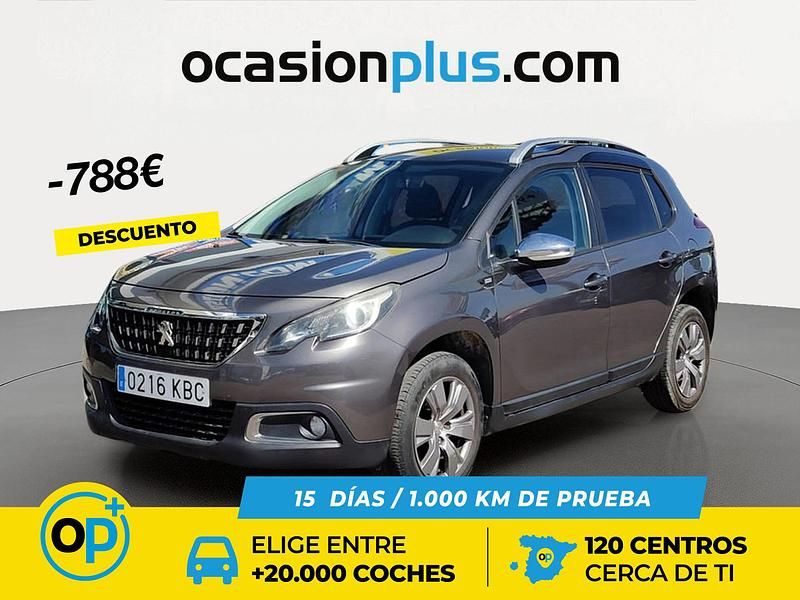 Usado Peugeot 2008 Style 100 CV (73 kW) 2017 Gris SUV