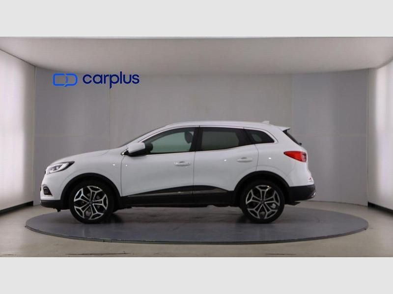 Usado Renault Kadjar Techno 140 CV (102 kW) 2022 Blanco glaciar (opaco) SUV