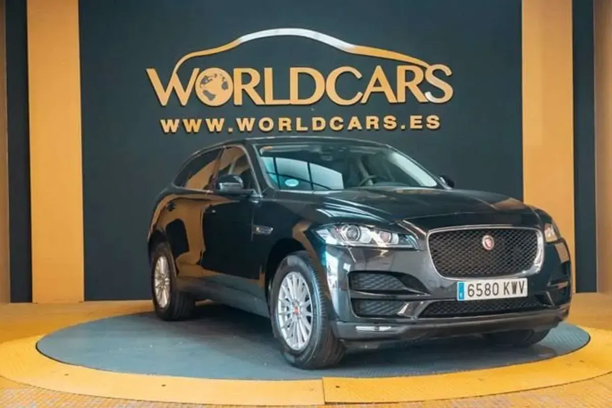 Usado Jaguar F-Pace Prestige 179 CV (131 kW) 2019 Negro SUV