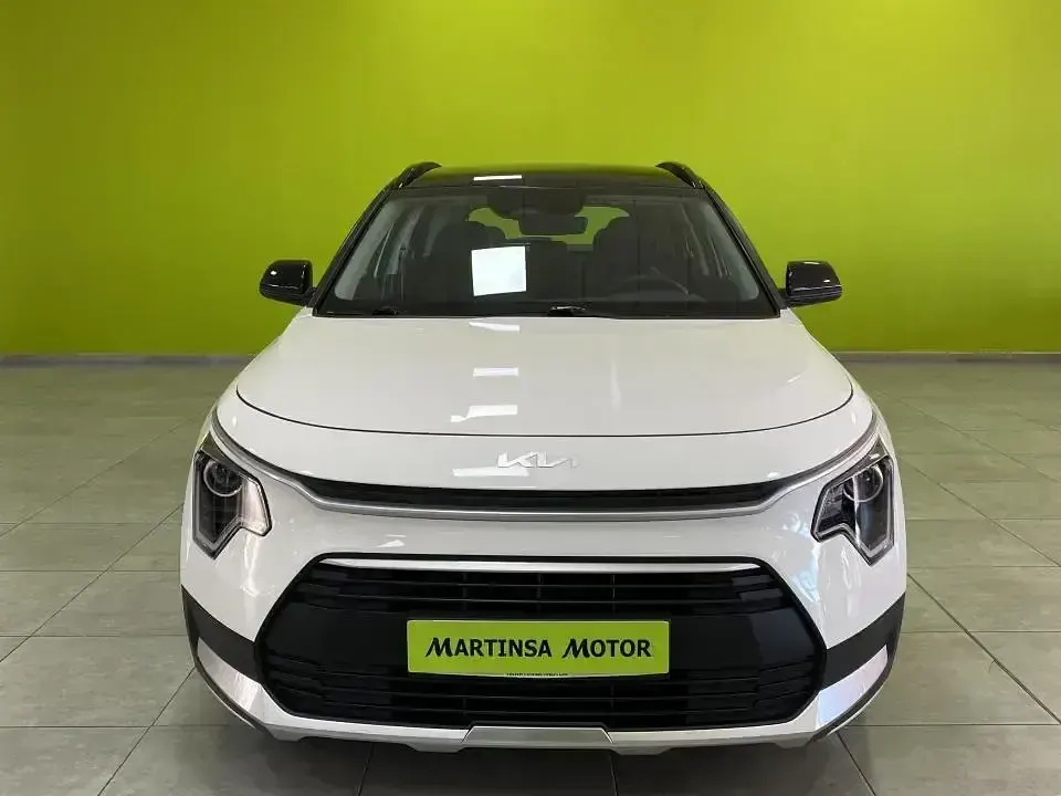 Usado Kia Niro 129 CV (94 kW) 2024 Blanco SUV