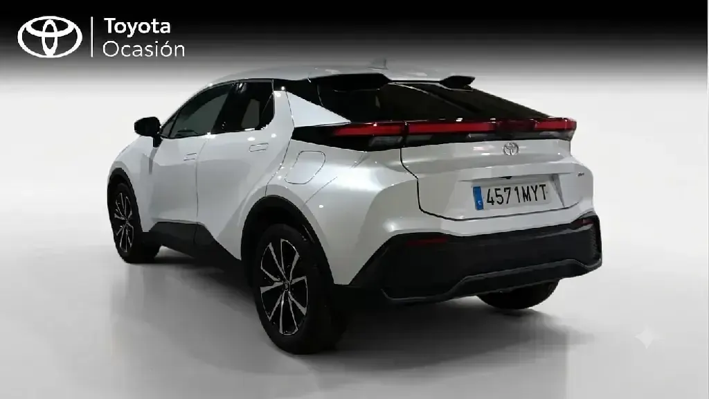Usado Toyota C-HR Advance 140 CV (102 kW) 2025 Blanco SUV