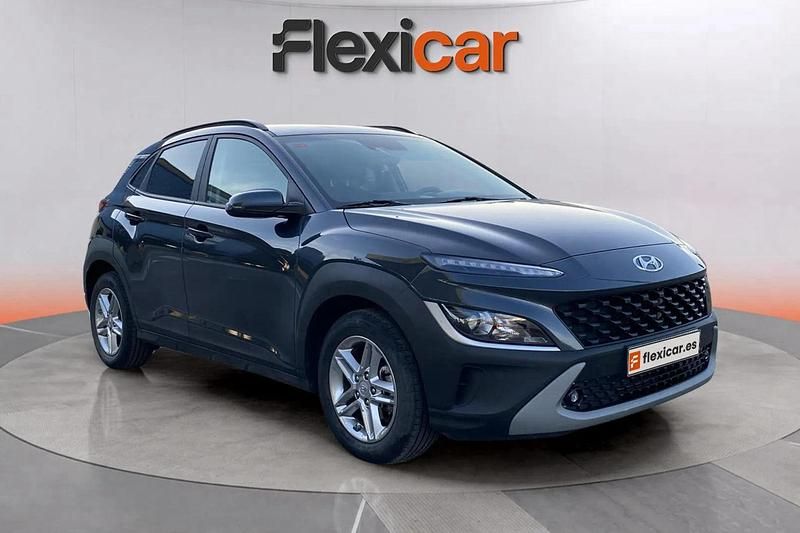 Gris Usado 2021 Hyundai Kona SUV | 17.690 € (Un poco caro) - Imagen 1/4