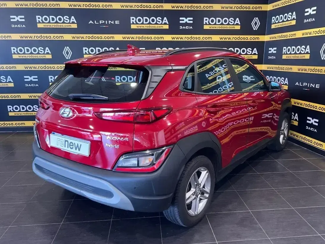 Usado Hyundai Kona 136 CV (100 kW) 2021 Rojo SUV