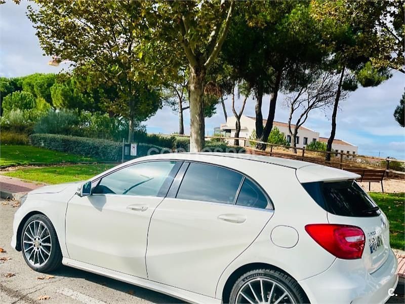 Blanco Usado 2015 Mercedes A200 AMG line Berlina | 15.500 € (Precio justo) - Imagen 1/4