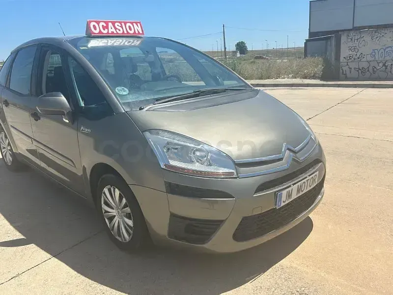 Usado Citroën C4 Picasso 109 CV (80 kW) 2010 Verde Monovolumen