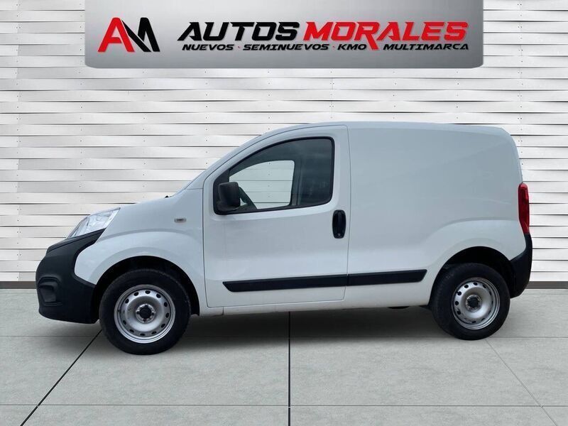 Usado Fiat Fiorino 77 CV (56 kW) 2018 Blanco Monovolumen
