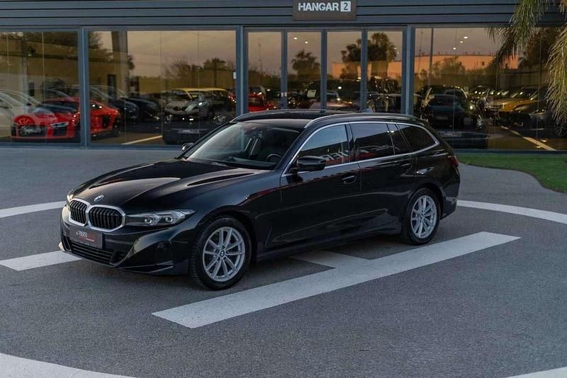 Usado BMW 318 150 CV (110 kW) 2023 Negro Familiar
