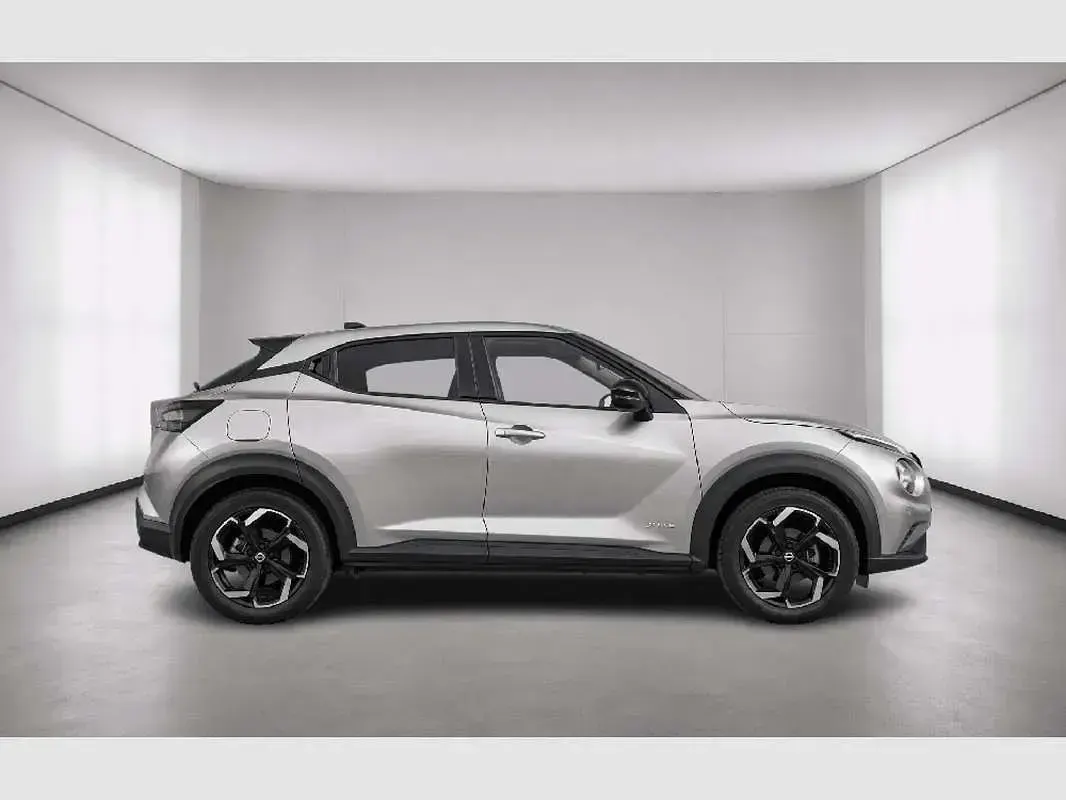 Usado Nissan Juke N-Connecta 143 CV (105 kW) 2023 Gris SUV