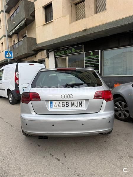 Usado Audi A3 105 CV (77 kW) 2007 Gris / plata Berlina