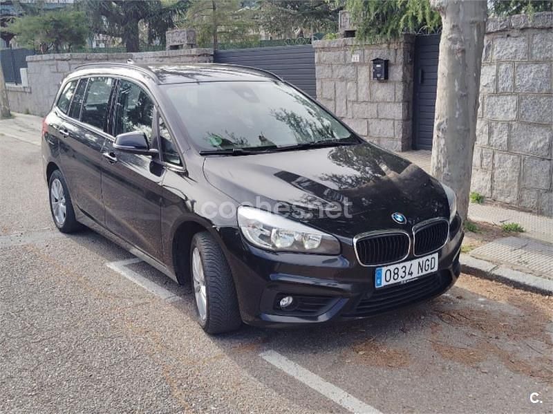 Usado BMW 218 150 CV (110 kW) 2017 Negro Familiar