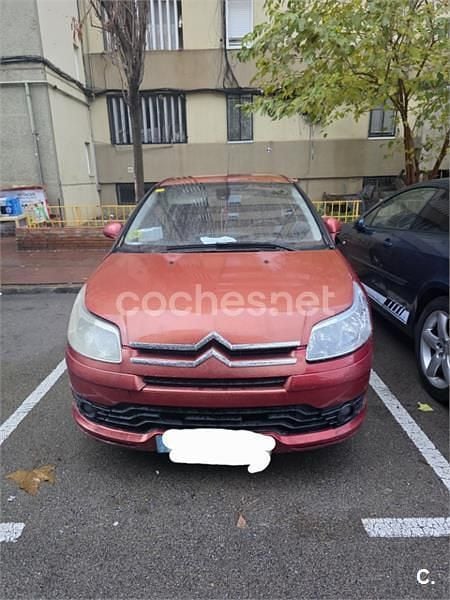 Usado Citroën C4 VTR Sport 110 CV (80 kW) 2005 Amarillo Berlina