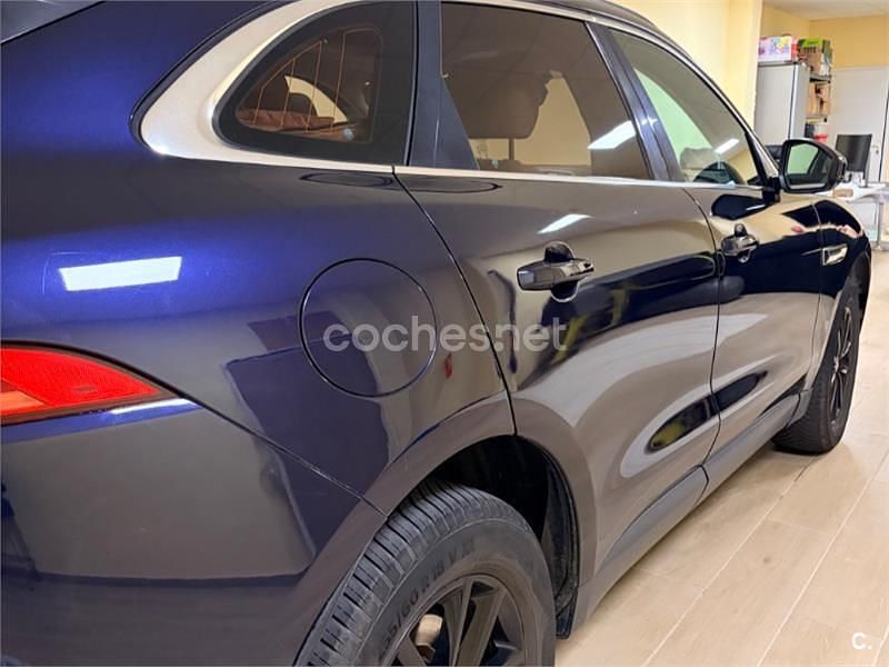 Usado Jaguar F-Pace Prestige 180 CV (132 kW) 2018 Azul SUV