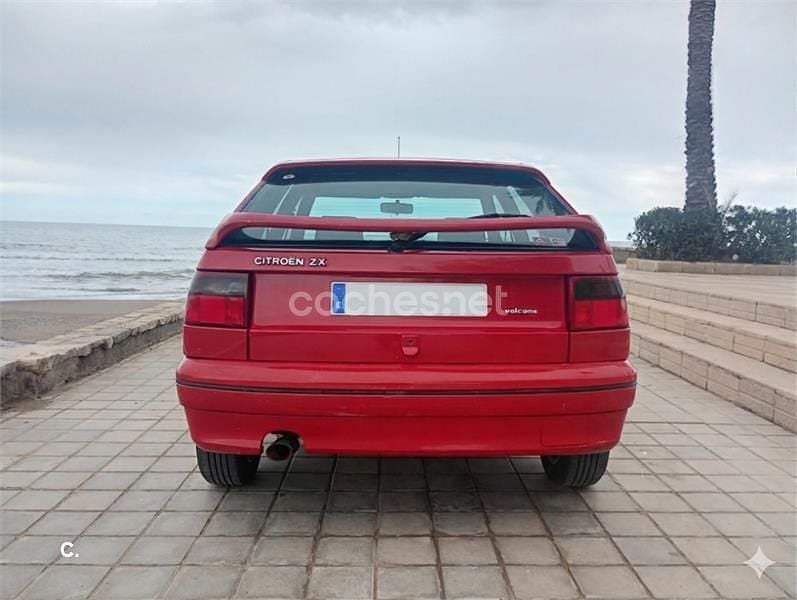 Usado Citroën ZX 130 CV (95 kW) 1991 Rojo Utilitario