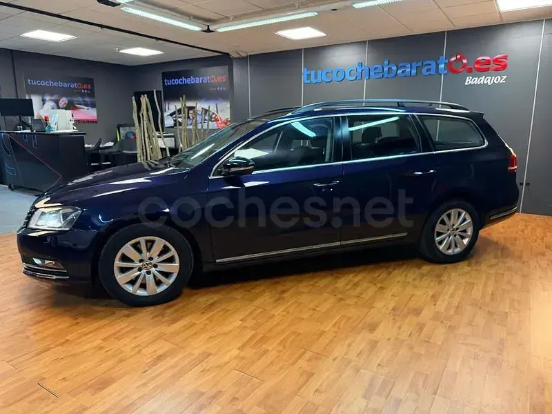 Usado VW Passat Advance 140 CV (102 kW) 2012 Azul Familiar