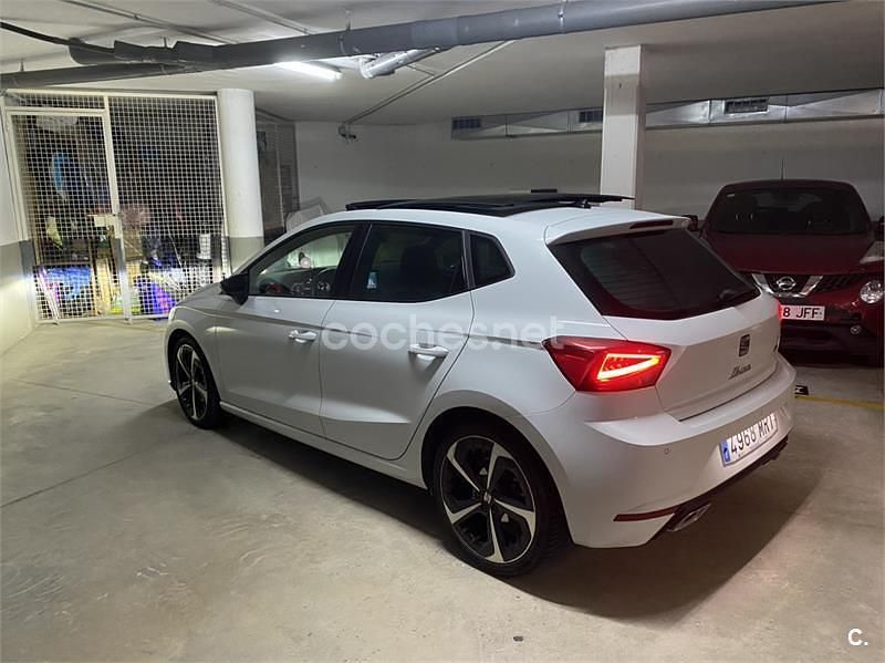 Usado Seat Ibiza FR 115 CV (84 kW) 2024 Blanco Utilitario