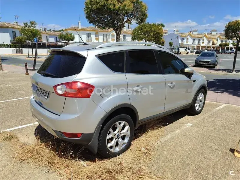 Usado Ford Kuga Trend 140 CV (102 kW) 2012 Gris / plata SUV