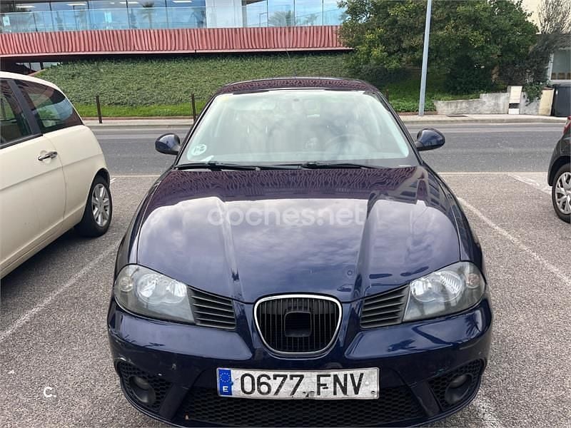 Azul Usado 2007 Seat Ibiza Reference Berlina | 3000 € (Precio justo) - Imagen 1/4